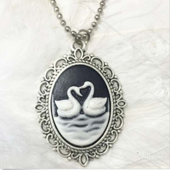 Separated&Struggling Jewelry - Swan Convex Cameo Charm Pendant Necklace